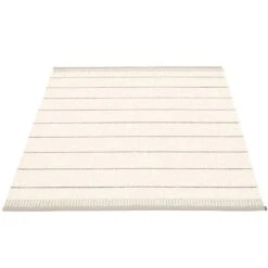 Pappelina Belle Rug 140 X 200 Cm, Warm Grey