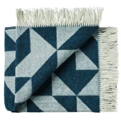 Ratzer Twist A Twill Throw, Petrol