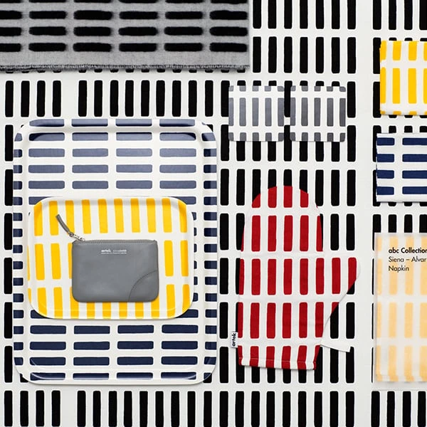 Artek Siena Acrylic Coated Fabric, 145 X 300 Cm, White - Black 4 Artek Siena Acrylic Coated Fabric, 145 X 300 Cm, White - Black - Image 2