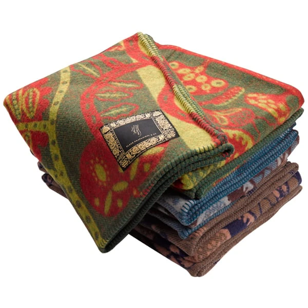 Klaus Haapaniemi & Co. Bees Blanket, Green 5 Klaus Haapaniemi & Co. Bees Blanket, Green - Image 3