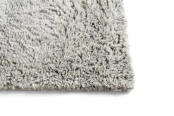 HAY Shaggy Rug, Warm Grey 8 HAY Shaggy Rug, Warm Grey -Textile Promotional Store 508002 Shaggy Rug 80 x 200 warm grey detail