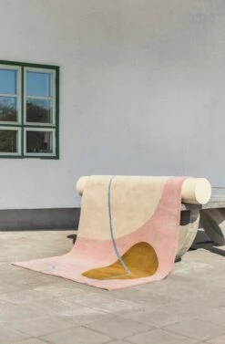 Finarte Ruukku Rug, Pink -Textile Promotional Store Finarte Galleria Ruukku pink mood 1