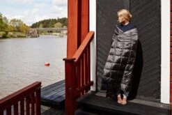 Joutsen Kulkuri Throw, 130 X 190 Cm, Anthracite 10 Joutsen Kulkuri Throw, 130 X 190 Cm, Anthracite -Textile Promotional Store Joutsen Kulkuri fiilis 12