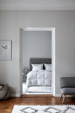 Joutsen Jalo Down Duvet, 220 X 220 Cm, Cool -Textile Promotional Store Joutsen Jalo interior 1 medres jpg