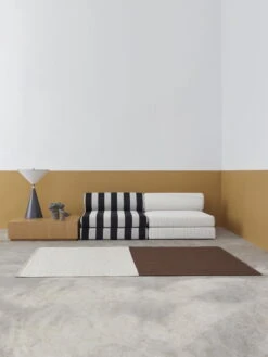 Interface Split Rug, Linen - Toffee Brown -Textile Promotional Store Lollipop vuodetuoli 05 Interface
