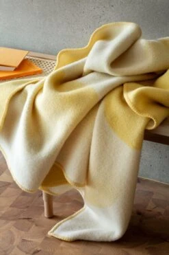 Røros Tweed Moon Throw, 135 X 200 Cm, Yellow Ray -Textile Promotional Store MOON 5902 Yellow ray