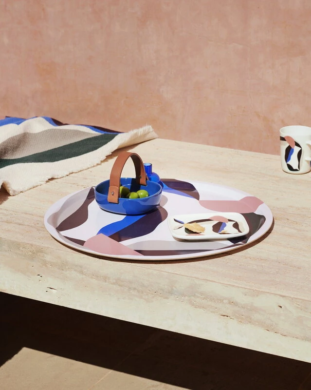 Marimekko Berry Throw, Cotton - Red - Electric Blue 4 Marimekko Berry Throw, Cotton - Red - Electric Blue - Image 2