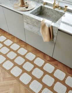 Pappelina Sten Rug, 70 X 100 Cm, Ochre - Vanilla 11 Pappelina Sten Rug, 70 X 100 Cm, Ochre - Vanilla -Textile Promotional Store Pappelina sten ochre 2