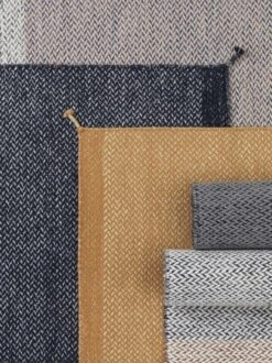 Muuto Ply Rug, Midnight Blue -Textile Promotional Store Ply family 2018 Muuto 5000x6667 1
