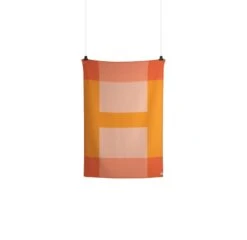 Røros Tweed Syndin Throw, 200 X 135 Cm, Cloudberry -Textile Promotional Store SYNDIN THROW 1955 BACK white