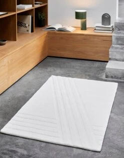 Woud Kyoto Rug, 90 X 140 Cm, Off White -Textile Promotional Store WOUD SS22 KYOTO OFF WHITE TANGENT ARKIV 2022