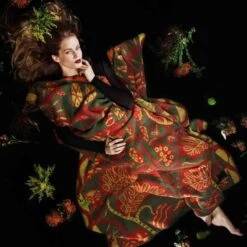 Klaus Haapaniemi & Co. Bees Blanket, Green 11 Klaus Haapaniemi & Co. Bees Blanket, Green -Textile Promotional Store bees blanket green 03 74601335 7243 4ee7 af14 d446be587d01 1024x1024