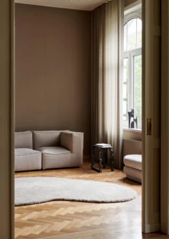 Ferm LIVING Forma Wool Rug, 175 X 250 Cm, Off-white -Textile Promotional Store fermLIVING AW22 FormaWoolRug 1104266305 image 1