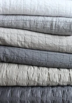 Matri Aava Bed Cover, 160 X 260 Cm, Light Grey -Textile Promotional Store kaikkip iv peitot2 2