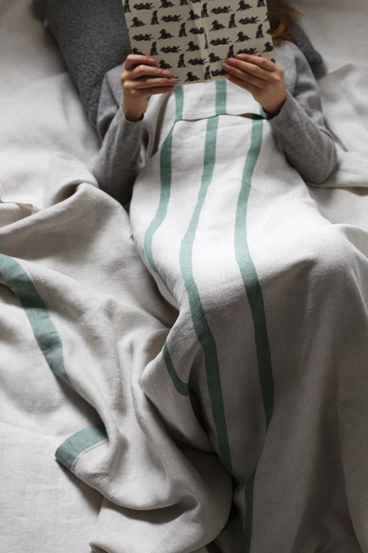 Lapuan Kankurit Usva Tablecloth, 150 X 260 Cm, Linen - Aspen Green 6 Lapuan Kankurit Usva Tablecloth, 150 X 260 Cm, Linen - Aspen Green - Image 4