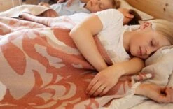 Lapuan Kankurit Kuutamo Blanket, Beige - Cinnamon -Textile Promotional Store lapuankankurit kuutamo blanket beige cinnamon 6 0