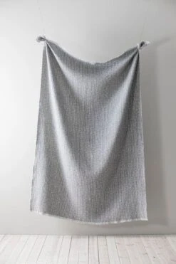 Lapuan Kankurit Metsä Blanket, Light Grey -Textile Promotional Store lapuankankurit metsa blanket light grey 0