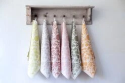 Lapuan Kankurit Puutarha Towel/napkin, White - Lime -Textile Promotional Store lapuankankurit puutarha towel napkin 2 1