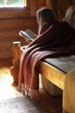 Lapuan Kankurit Revontuli Mohair Blanket, Powder - Maroon -Textile Promotional Store lapuankankurit revontuli blanket 2 0