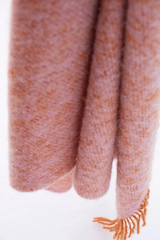 Lapuan Kankurit Revontuli Mohair Blanket, Rust - Rose 4 Lapuan Kankurit Revontuli Mohair Blanket, Rust - Rose - Image 2