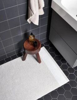 Pappelina Edit Rug, 70 X 200 Cm, Fossil Grey -Textile Promotional Store pappelina edit fossil bathroom creative 1