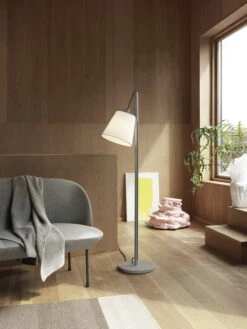 Muuto Rhythm Throw, Light Grey -Textile Promotional Store pull floor lamp grey oslo sofa fiord 151 varjo rug muuto org