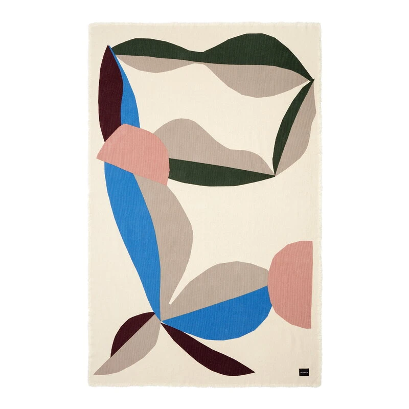 Marimekko Berry Throw, Cotton - Red - Electric Blue 3 Marimekko Berry Throw, Cotton - Red - Electric Blue